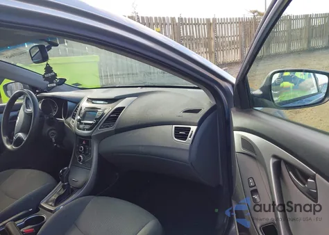 2016 Hyundai Elantra Se из США, поврежденный, VIN 5NPDH4AE8GH767538